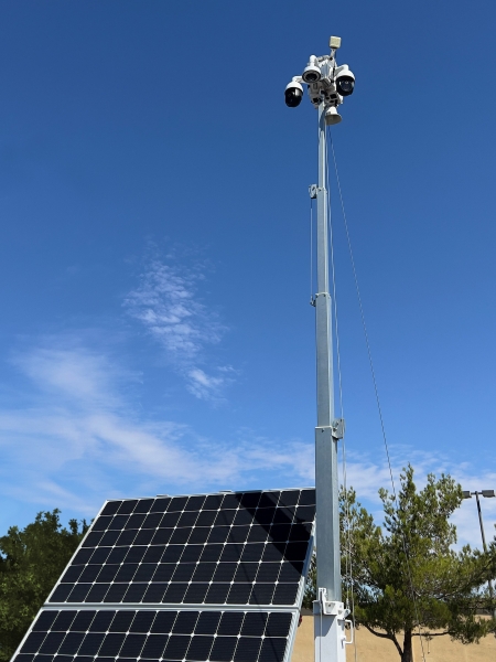 Mobile surveillance cameras powered by solar 450x600